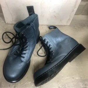 Doc Martens Pascal Metallic kids combat boots size 3 lace up air wair round toe