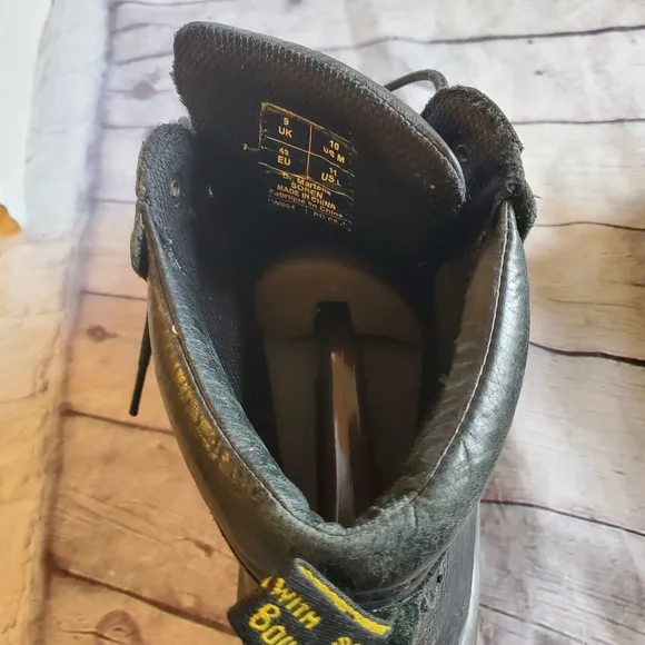 DOC.MARTENS MEN'S BOOTS BLACK LACE-UP SOREN AWOO4 LEATHER UPPER AIR WAIR SIZE 10