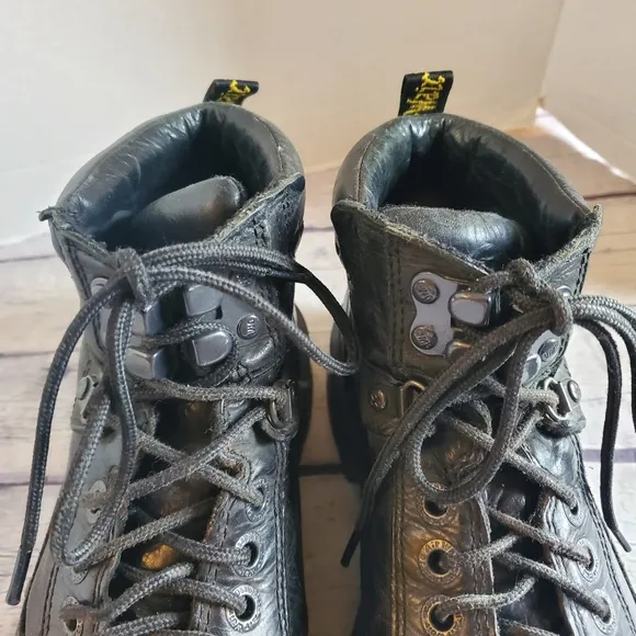 DOC.MARTENS MEN'S BOOTS BLACK LACE-UP SOREN AWOO4 LEATHER UPPER AIR WAIR SIZE 10