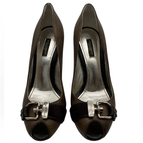 Dolce &amp; Gabbana Brown buckle peep toe Elegant Heels size 38 size US 8