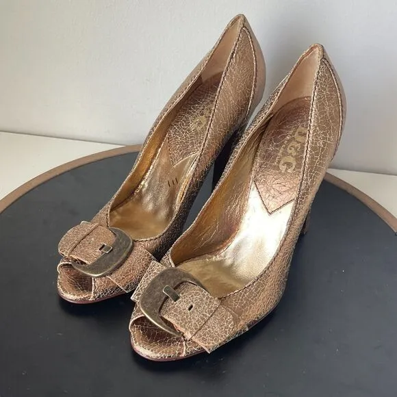 Dolce &amp; Gabbana Pumps Heels Size 40 Metallic Crackled Leather Peep Toe