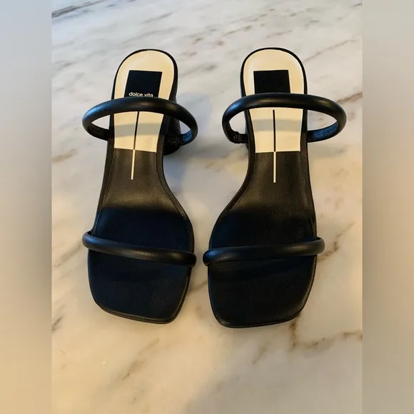 Dolce Vita Noles Onyx Leather Size 7W