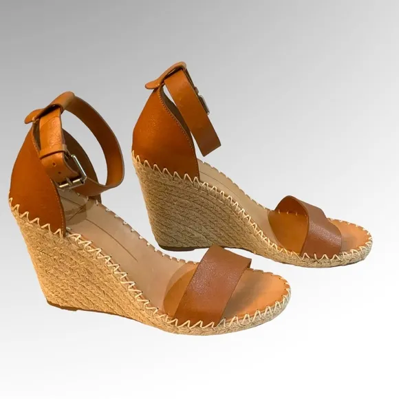 DOLCE VITA NOOR COGNAC ESPADRILLE WEDGE SANDALS SIZE 9.5