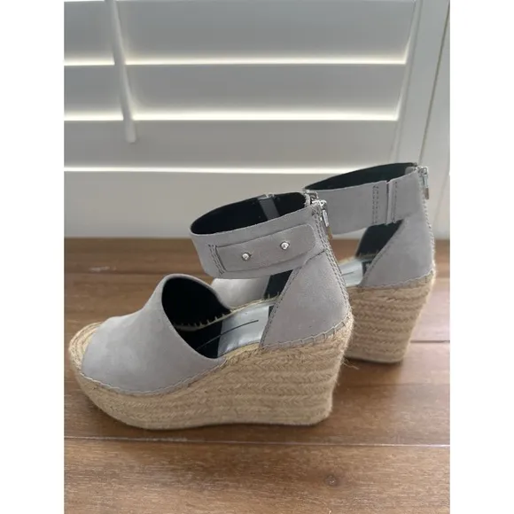 Dolce Vita Straw Suede Platform Wedge Espadrille Gray | 7