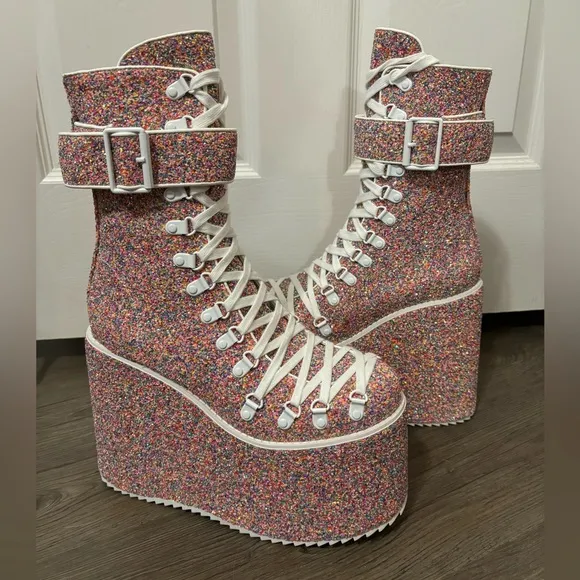 Dolls Kill / Club Exx | Sugar Coated Traitor Boots