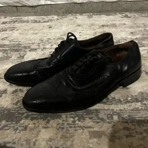 Donald J Pliner Black Leather Gozar Dress Shoes Size 9.5 US