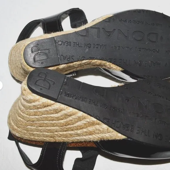 DONALD J PLINER GINNY 9 M BLACK PATENT LEATHER CORK PLATFORM ESPADRILLE SANDALS