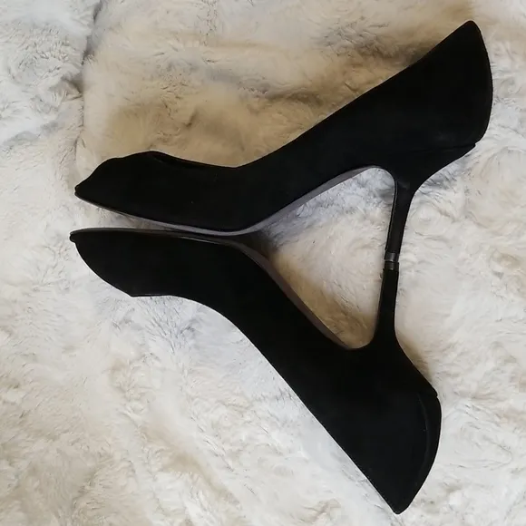 Donald J Pliner Pumps Shoes Womens Size 7.5 Black Peep Open Toe