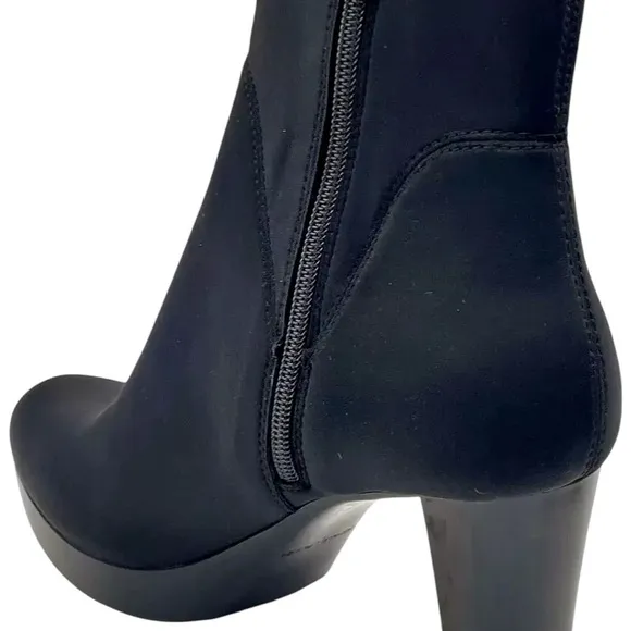 Donald J Pliner Womens Ermad Crepe Elastic Ankle Boots Black Size 9.5M Brand New