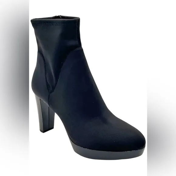 Donald J Pliner Womens Ermad Crepe Elastic Ankle Boots Black Size 9.5M Brand New