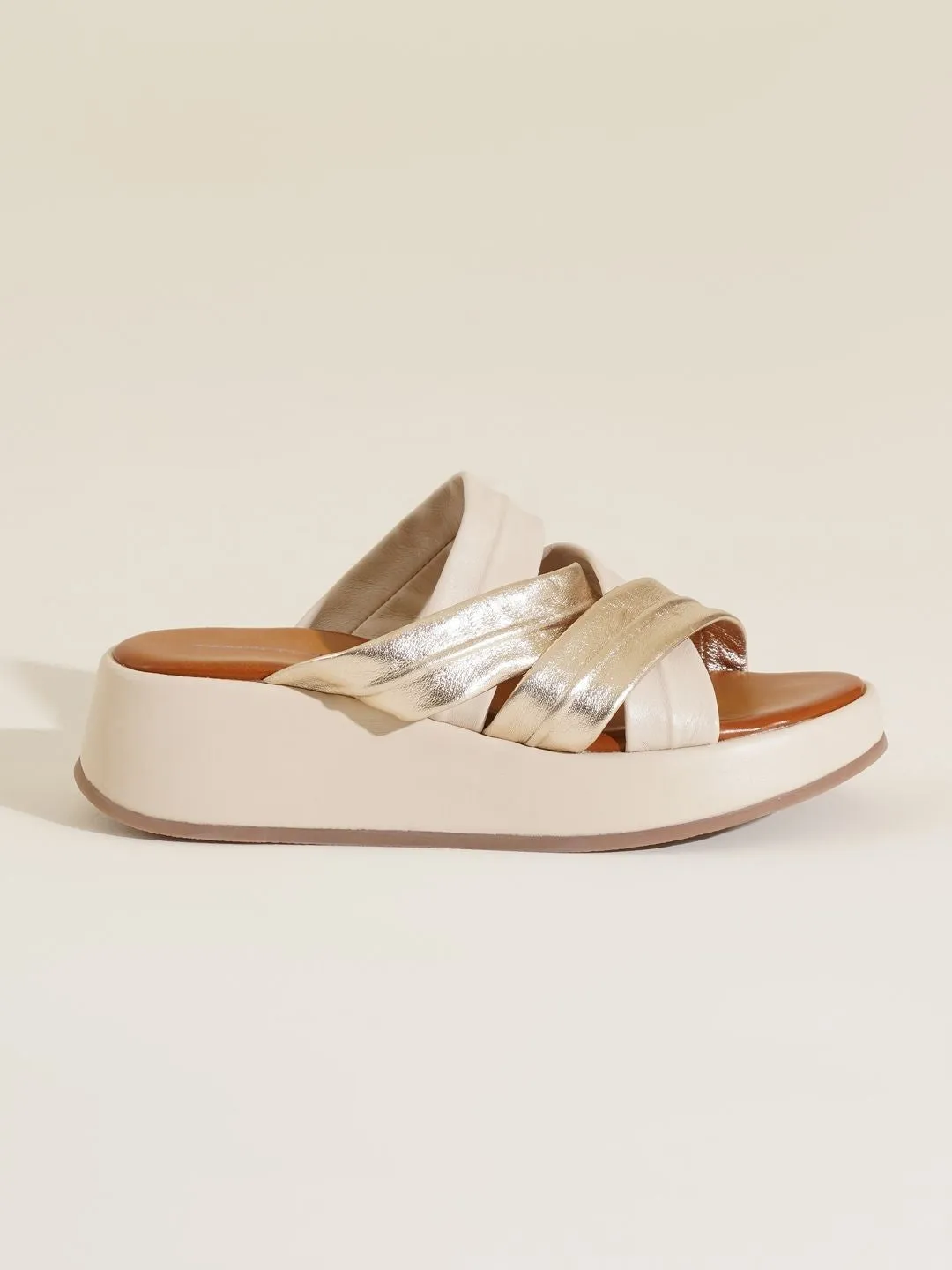Dora Leather Wedge