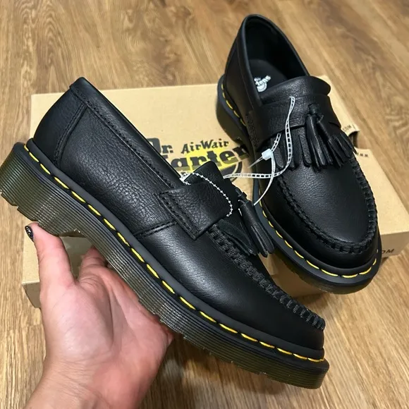 DR MARTENS Adrian black leather vintage loafers shoes women’s 7 new