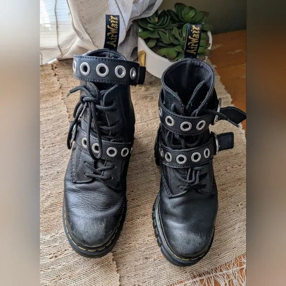 Dr Martens AUDRICK Hardware Leather Platform Boots