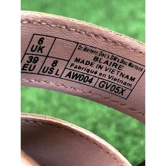 Dr Martens Blaire Pink Chalk Patent Leather Platform Strap‎ Sandals Women’s 8