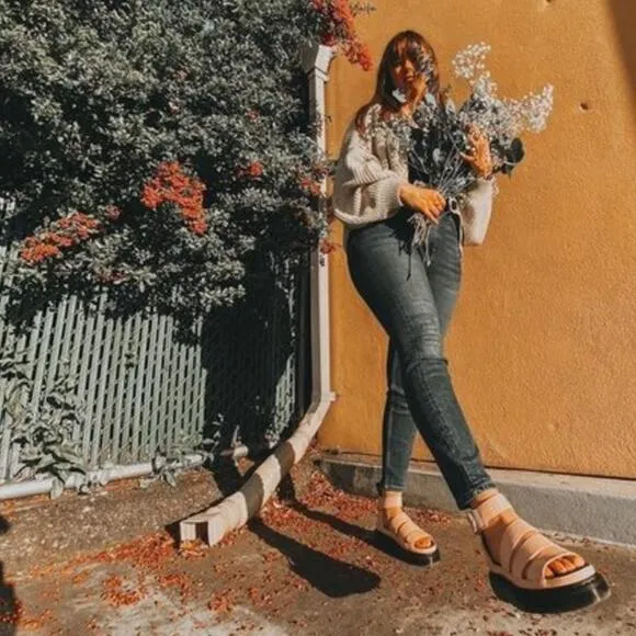 Dr. Martens Clarissa II Quad pisa Leather Platform Gladiator Sandals Pink Sz 11