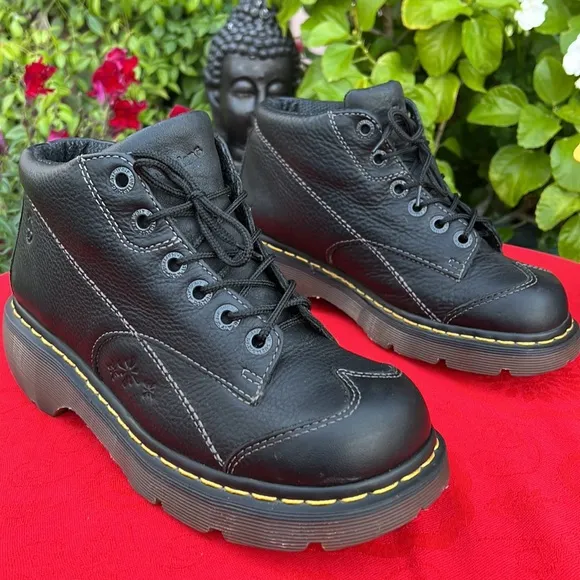 Dr. Martens Daisy Flower 12278 Y2K Chunky Platform Black Ankle Boots