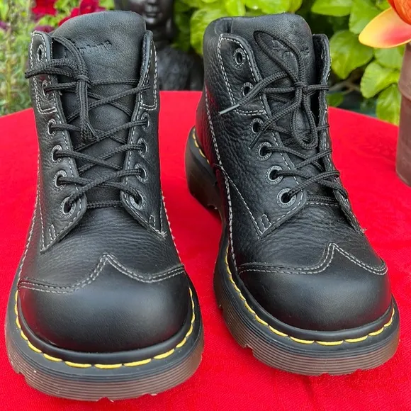 Dr. Martens Daisy Flower 12278 Y2K Chunky Platform Black Ankle Boots