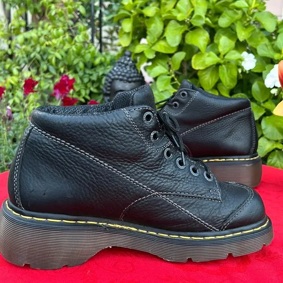 Dr. Martens Daisy Flower 12278 Y2K Chunky Platform Black Ankle Boots