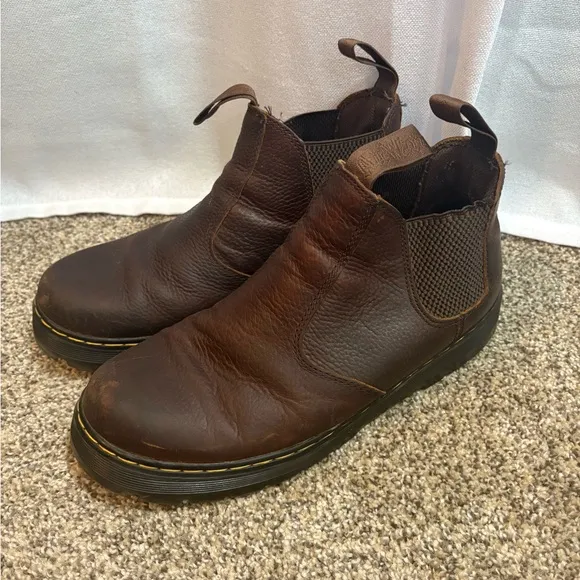 Dr. Marten's Hardie Low Chelsea Leather Pebbled Round Toe Platform Boots Mens 11
