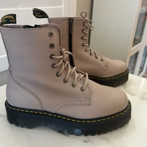 Dr. Martens Jadon III Combat leather ankle Platform Boots US 13 Men’s New Taupe