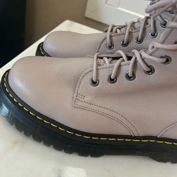 Dr. Martens Jadon III Combat leather ankle Platform Boots US 13 Men’s New Taupe