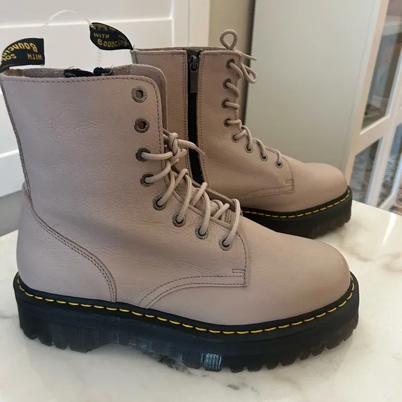 Dr. Martens Jadon III Combat leather ankle Platform Boots US 13 Men’s New Taupe