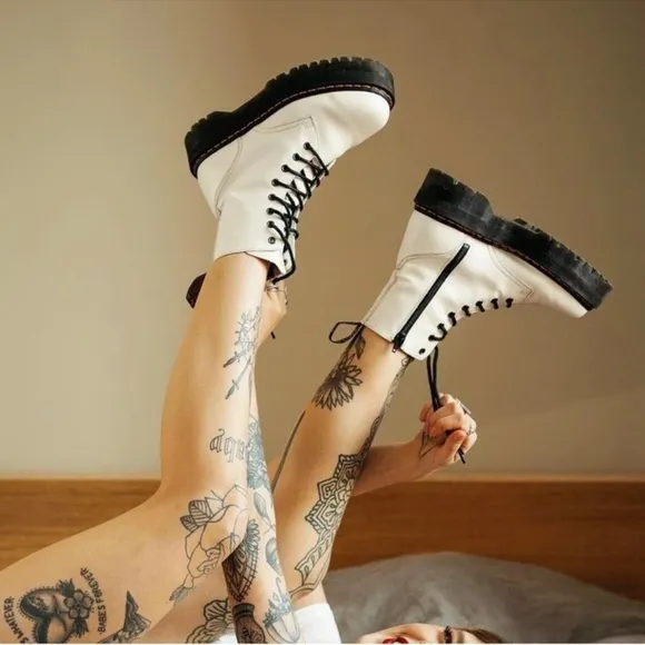 Dr Martens Jadon Platform Boots size 8