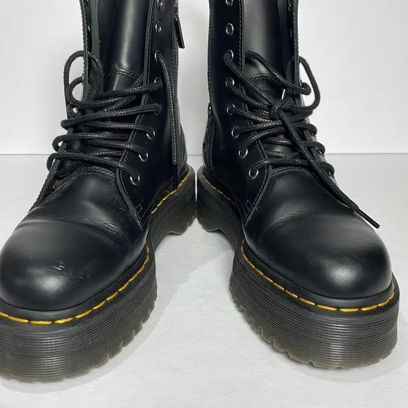 Dr. Martens Jadon Platform Boots Size 9