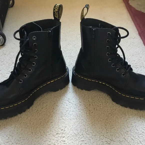 DR MARTENS JADON PLATFORM BOOTS
