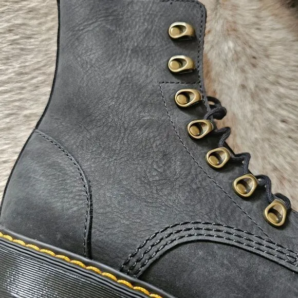 Dr. Martens Leona Women's Milled Nubuck Platform Combat Boots Black Size 8 NEW