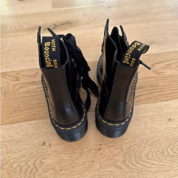 Dr Martens - Molly Platform Combat Boots in Black