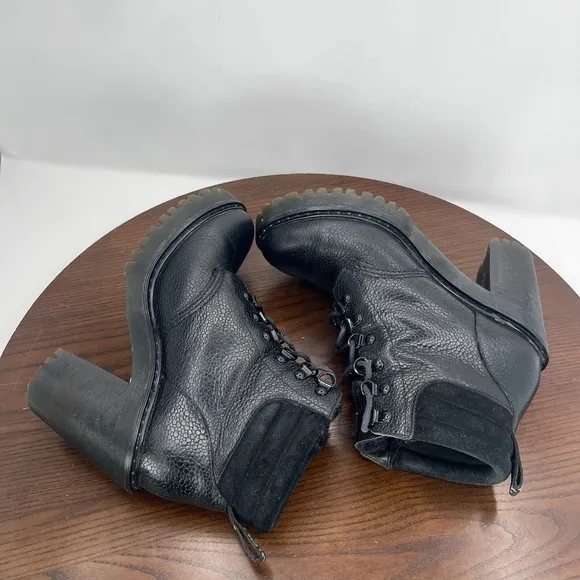 Dr. Martens Persephone Boots Women's 8 Black Leather Chunky Platform Lug Lace Up