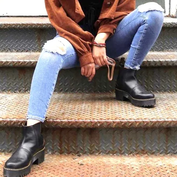 Dr. Martens Rometty II Leather  Lady’s Ankle Boots.