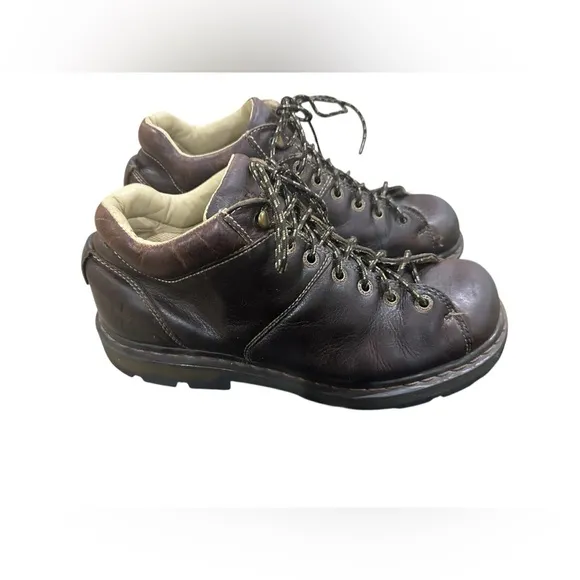 Dr. Martens size 12M low boots B6