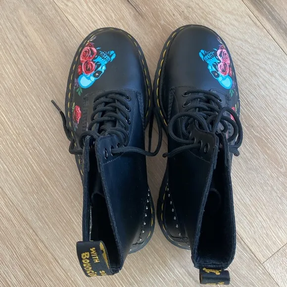 Dr. Marten’s Skull Rivet Platform Boots