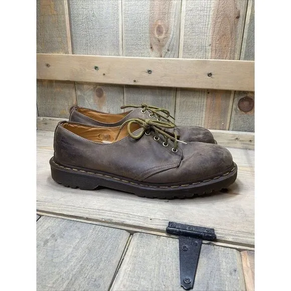 Dr Martens UK Size 10 EU45 Brown Made in England NP171280 NP12D Shoes