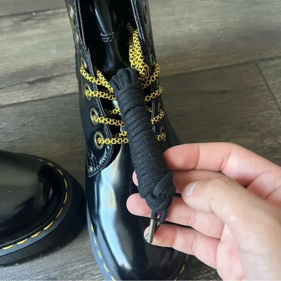 Dr Martens Vegan Jadon Max Combat Platform Boots Black Size 9W/8M NEW