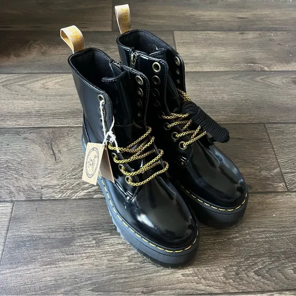 Dr Martens Vegan Jadon Max Combat Platform Boots Black Size 9W/8M NEW