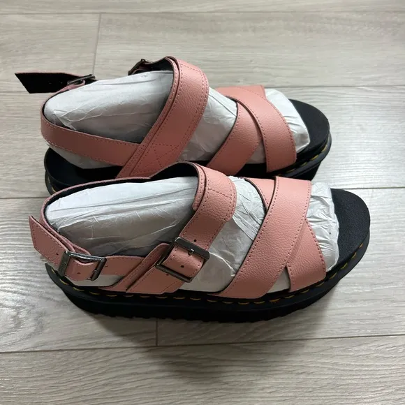DR. MARTENS Voss II Quad Leather Platform Sandals Beige Pink