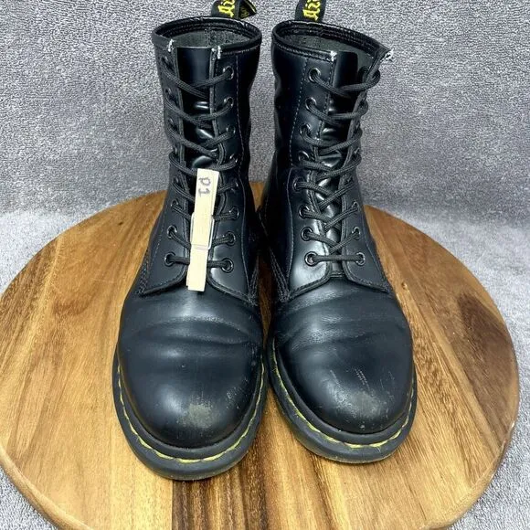 Dr. Martens Women's Size 7 Grunge Lace-Up Boots Combat Black 1460W 8 Eyelet