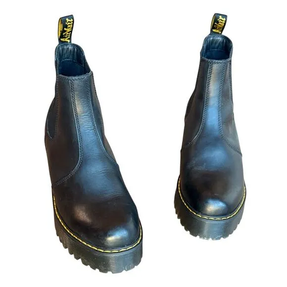 Dr. Martins Black Rometty Lug Sole Platform Chelsea Boots size 9