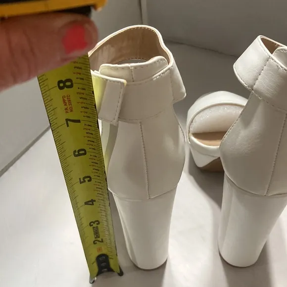 DREAM PAIRS Hi-Lo High Heel Platform Pump Sandals Size 5