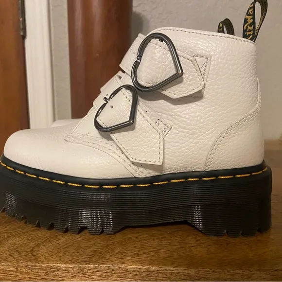 Dr.Marten’s white leather girl platform boots