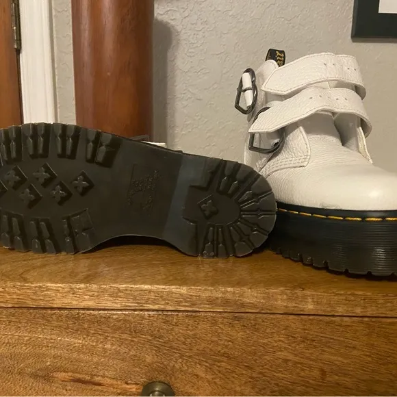 Dr.Marten’s white leather girl platform boots
