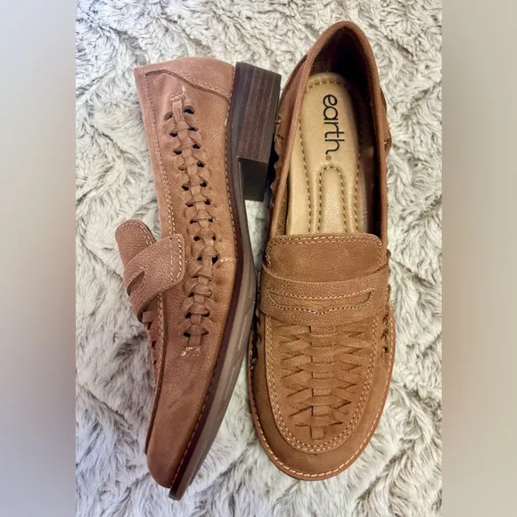 Earth Ella Round Toe Slip-On Casual Flat Comfort Loafers in Brown Leather Sz 7