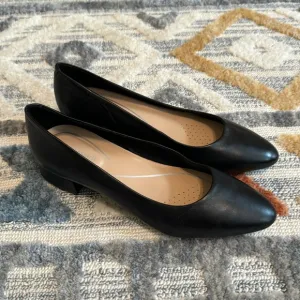 Easy Spirit Caldise Leather Low Heel Dress Shoes