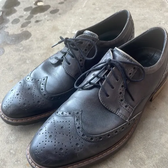 Ecco Vitrus Dress Shoes! Size 11.5