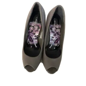 ED HARDY Women’s “VERA” Gray Platform Wedge Heel Studded Pumps Shoes Size 10