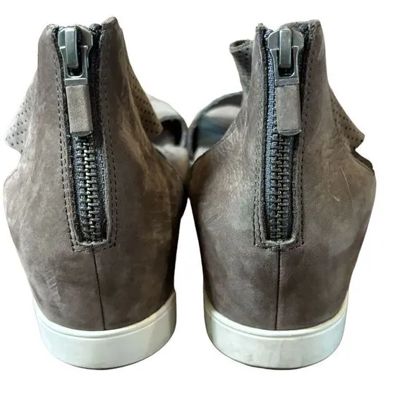 Eileen Fisher Sport Perforated Nubuck Leather Platform Sandals NWOB Size 6 1/2