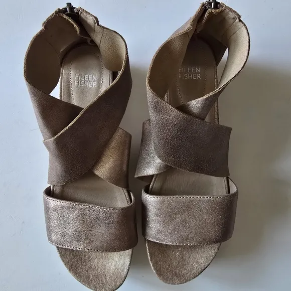 Eileen Fisher Suede Criss Cross Banded Wedge Platform Sandals Leather Size 8 EUC